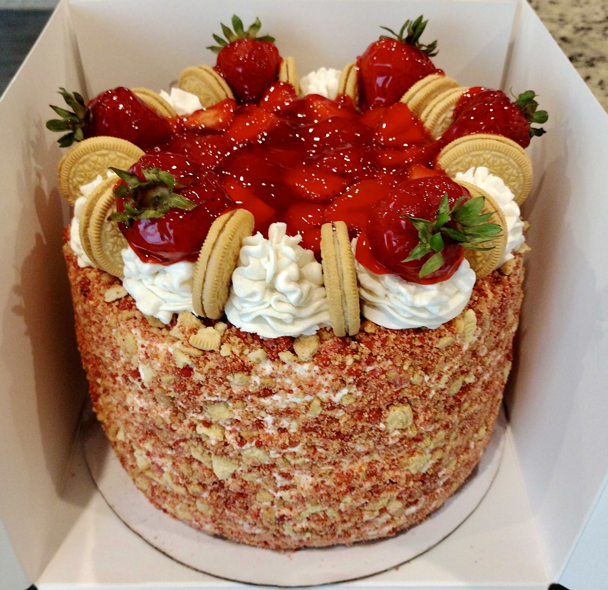 Artisan custom cake design